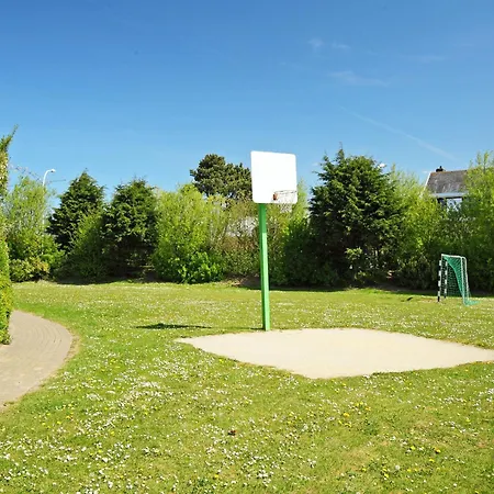 別荘 Zeewind 223 With Parking By Interhome