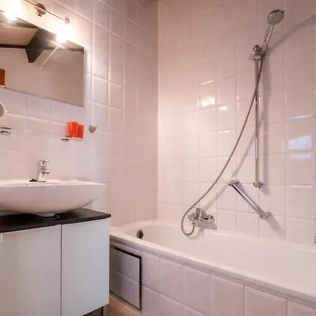 Feriehus Zeewind 223 With Parking By Interhome *