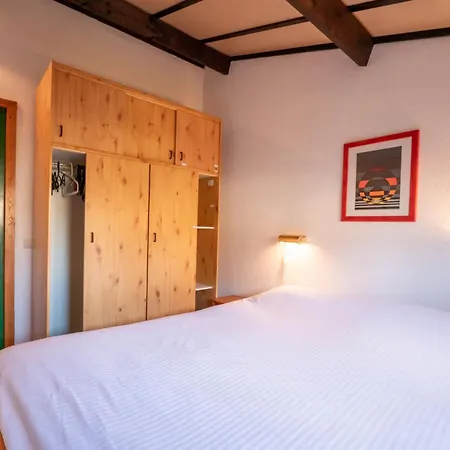 Zeewind 223 With Parking By Interhome Feriehus *